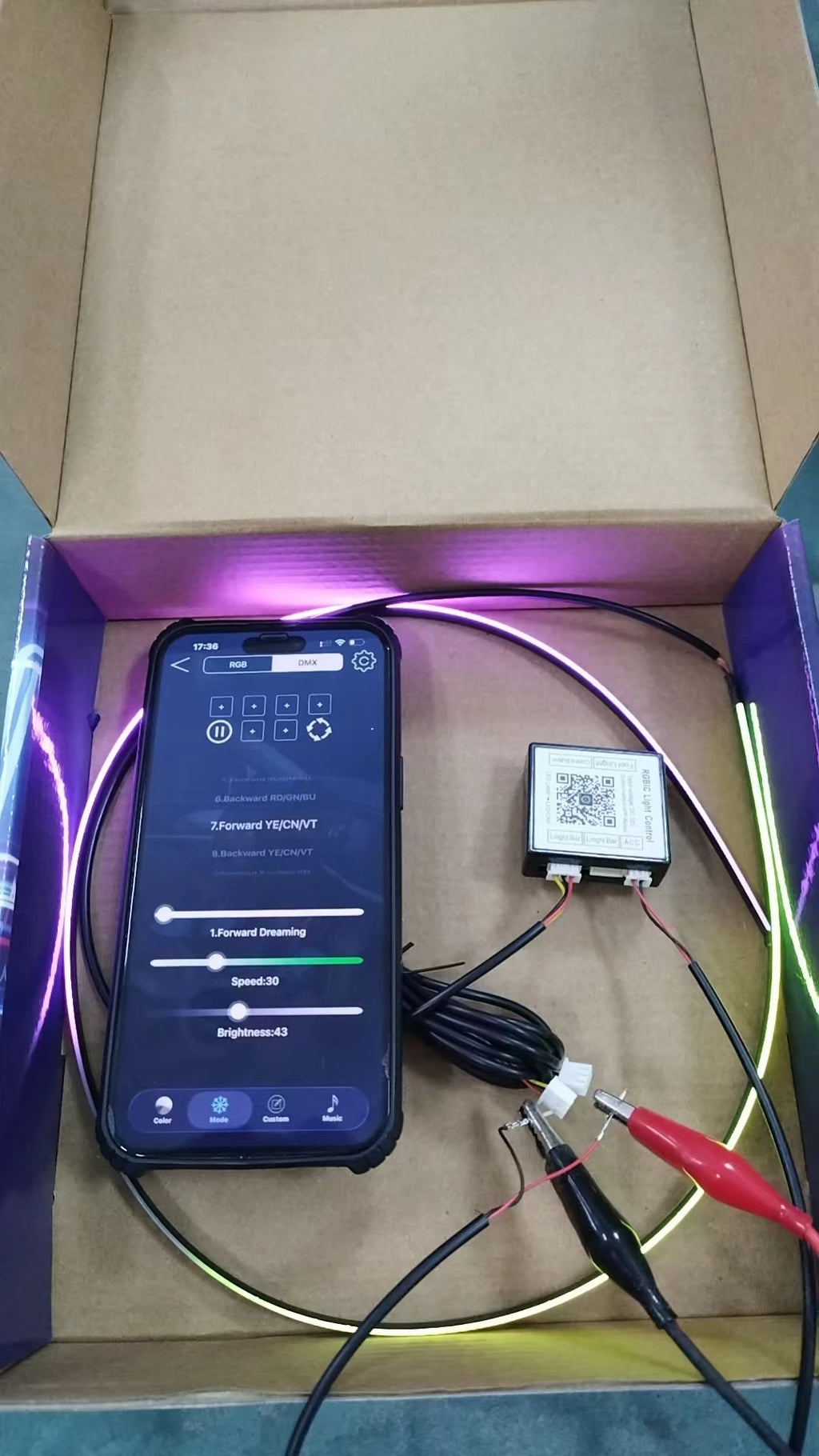 Zestaw ambientowego oświetlenia samochodowego led rgb 14/18 w 1