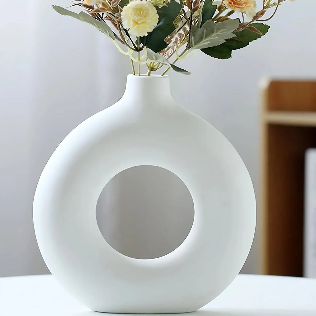 Nowoczesny ceramiczny wazon pierścień boho – biało-beżowy wystrój