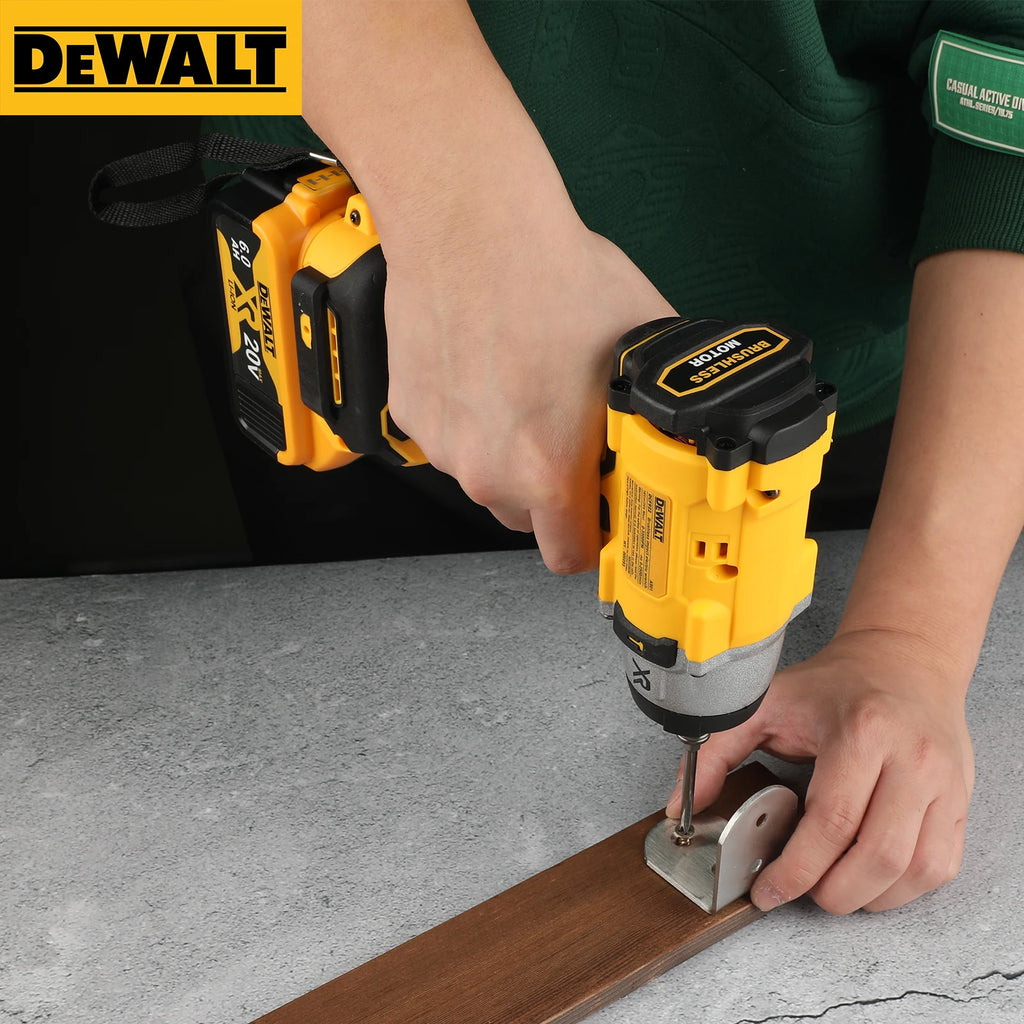 DEWALT DCF922 ATOMIC 20V MAX 1/2 in. Cordless Impact Wrench