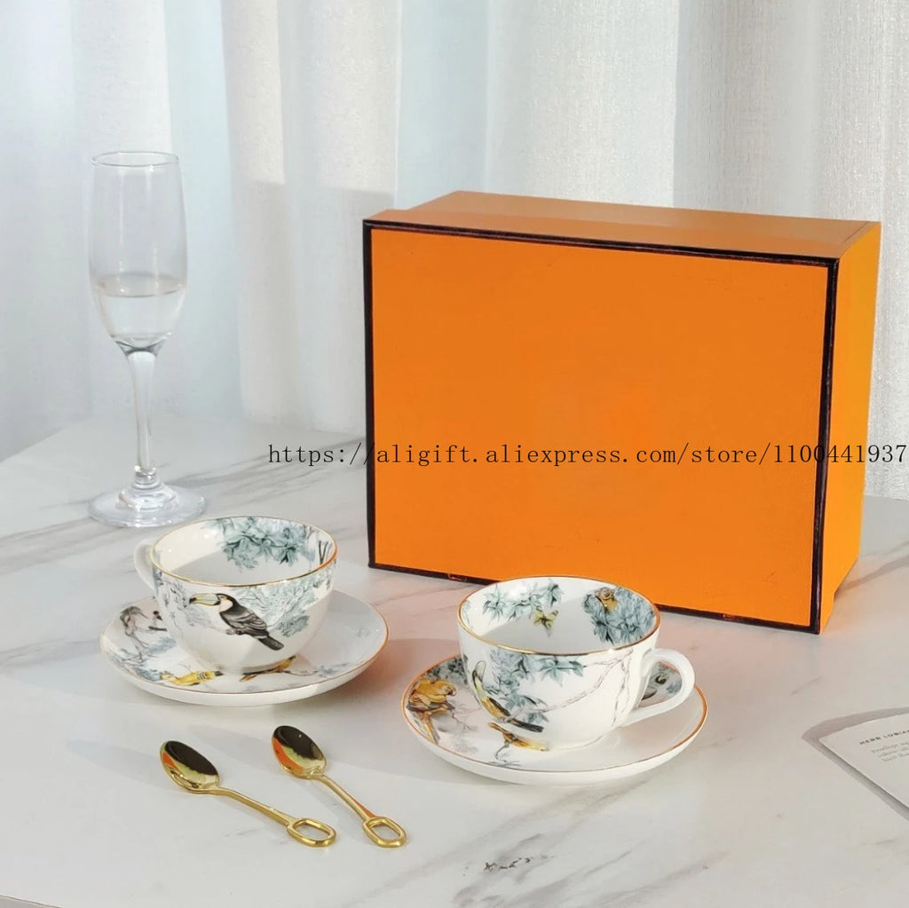Zestaw kawowy z porcelany kostnej jungle floral | elegancka zastawa stołowa