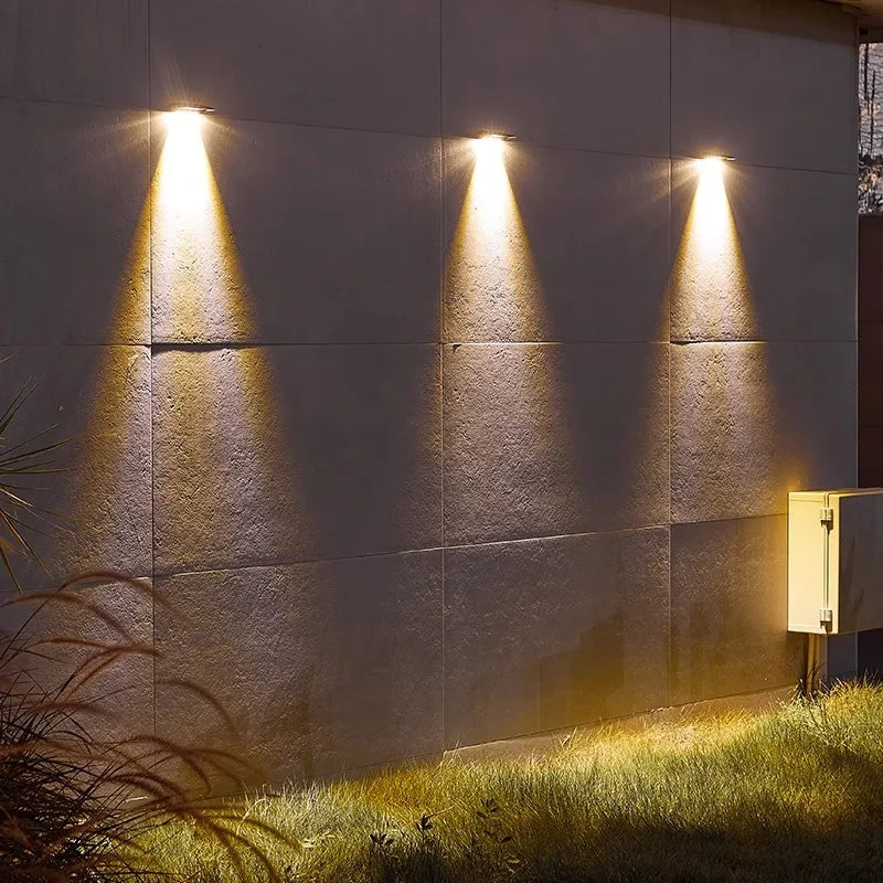 Słoneczne lampy ścienne led 2 szt. – zewnętrzne wodoodporne oświetlenie ogrodzeń i tarasów