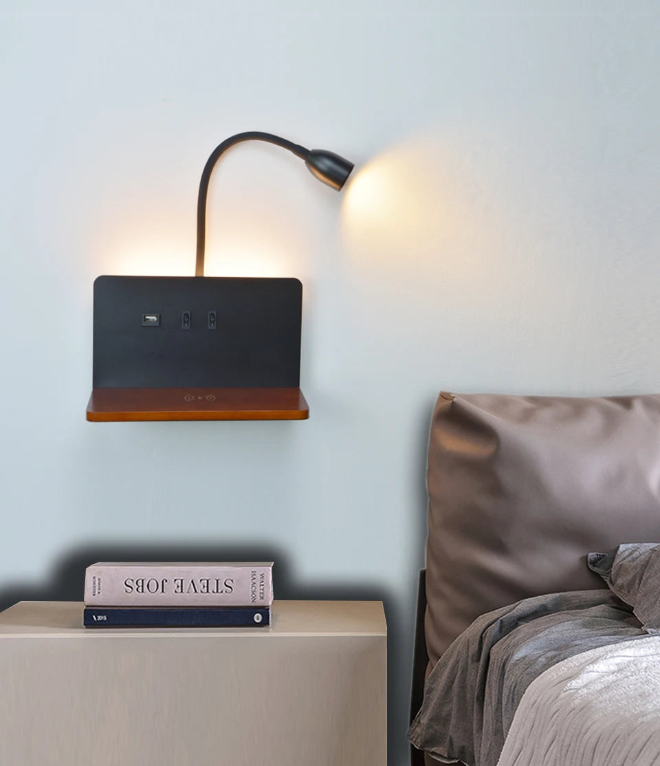 Nowoczesna lampa ścienna led 360° obrotowa z usb i ładowaniem bezprzewodowym do sypialni