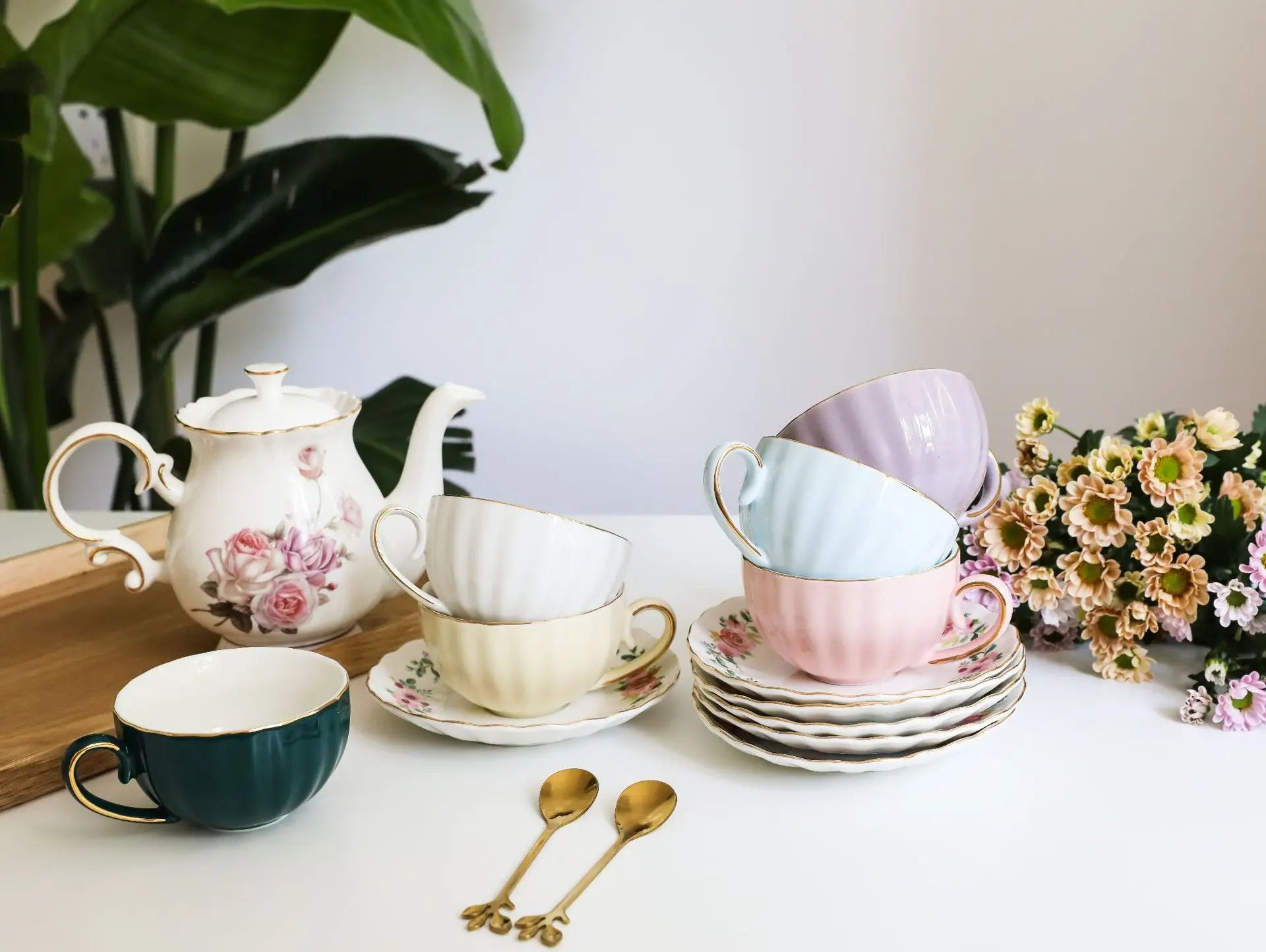 Vabena Luxury Bone China Coffee & Tea Set - Elegant Serveware