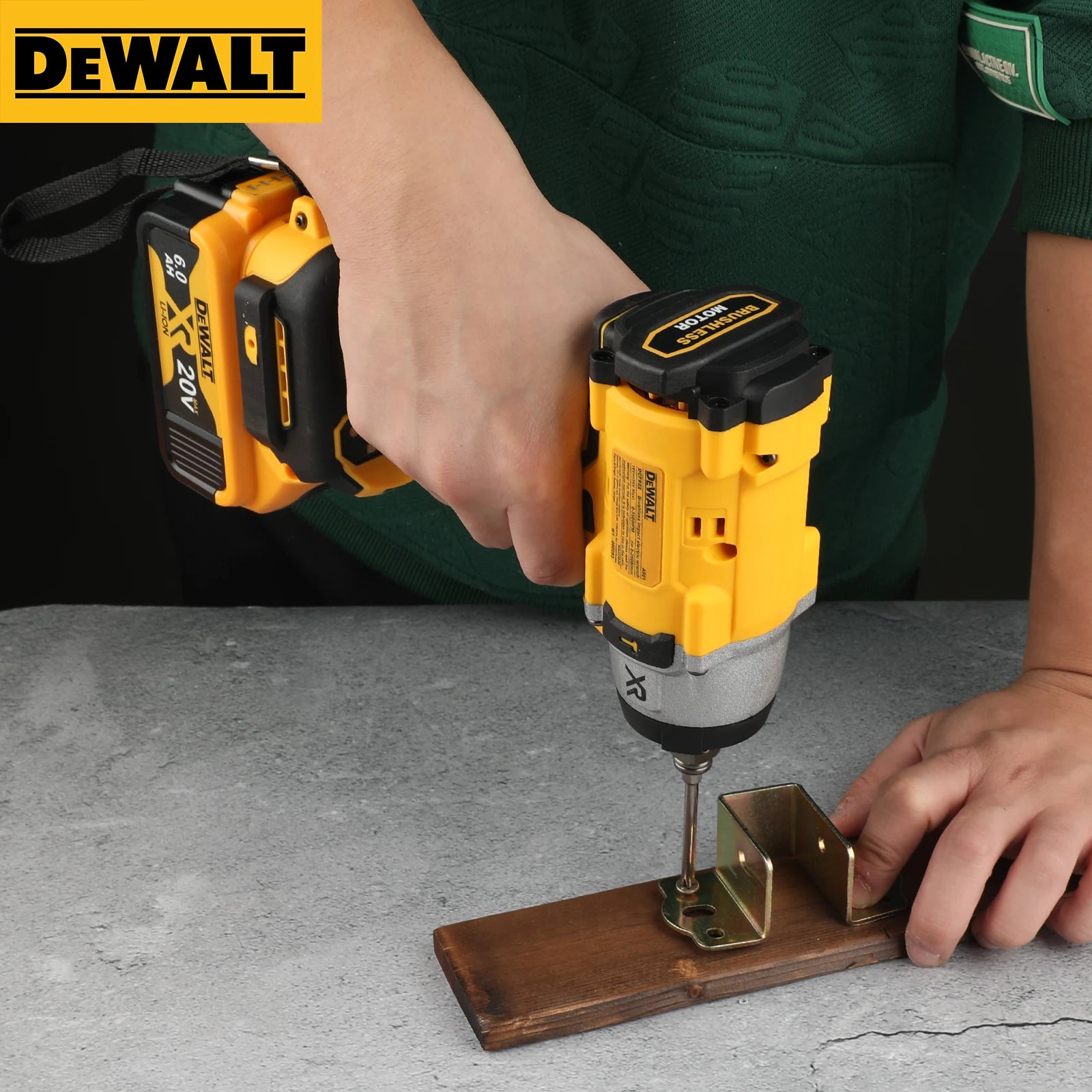 DEWALT DCF922 ATOMIC 20V MAX 1/2 in. Cordless Impact Wrench