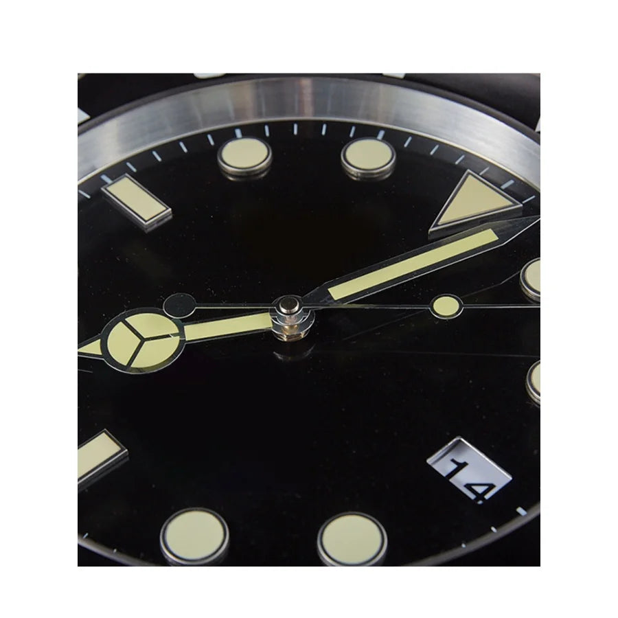 Luxury Creative Metal Wall Clock - Modern Luminescent Design