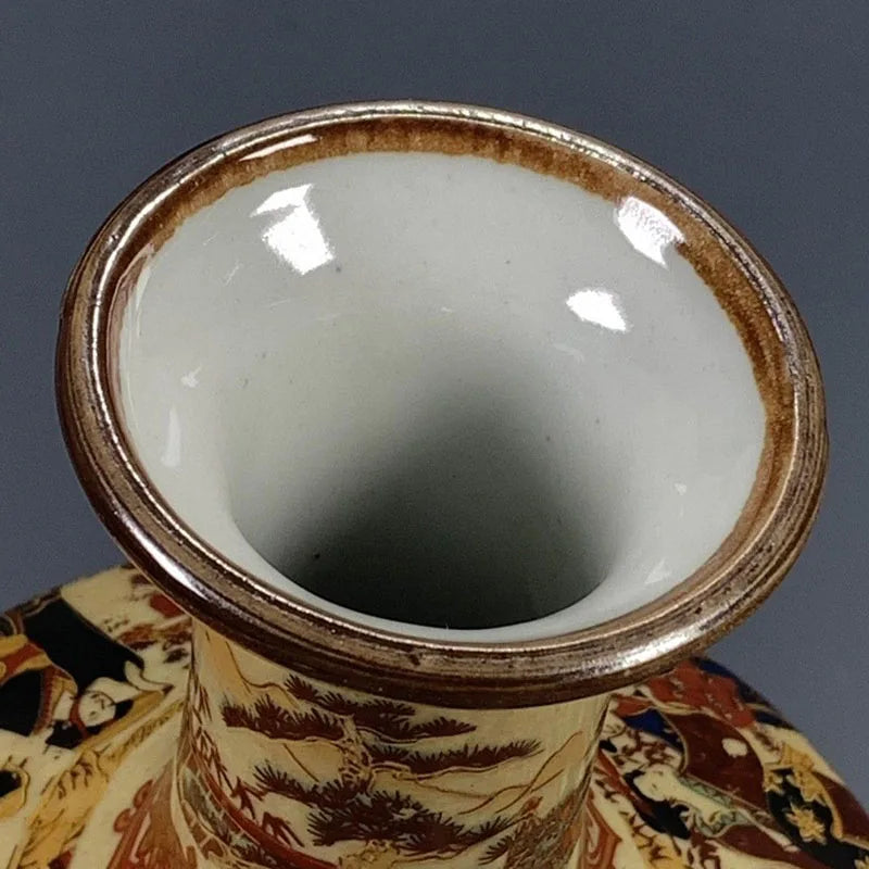 Wykwintne ręcznie malowane wazy kolekcjonerskie z porcelany