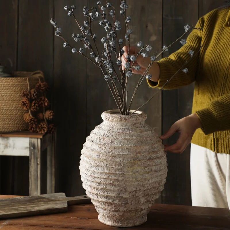 Retro Nostalgic Clay Pottery Vase - Vintage Handmade Home Decor 21.5CM