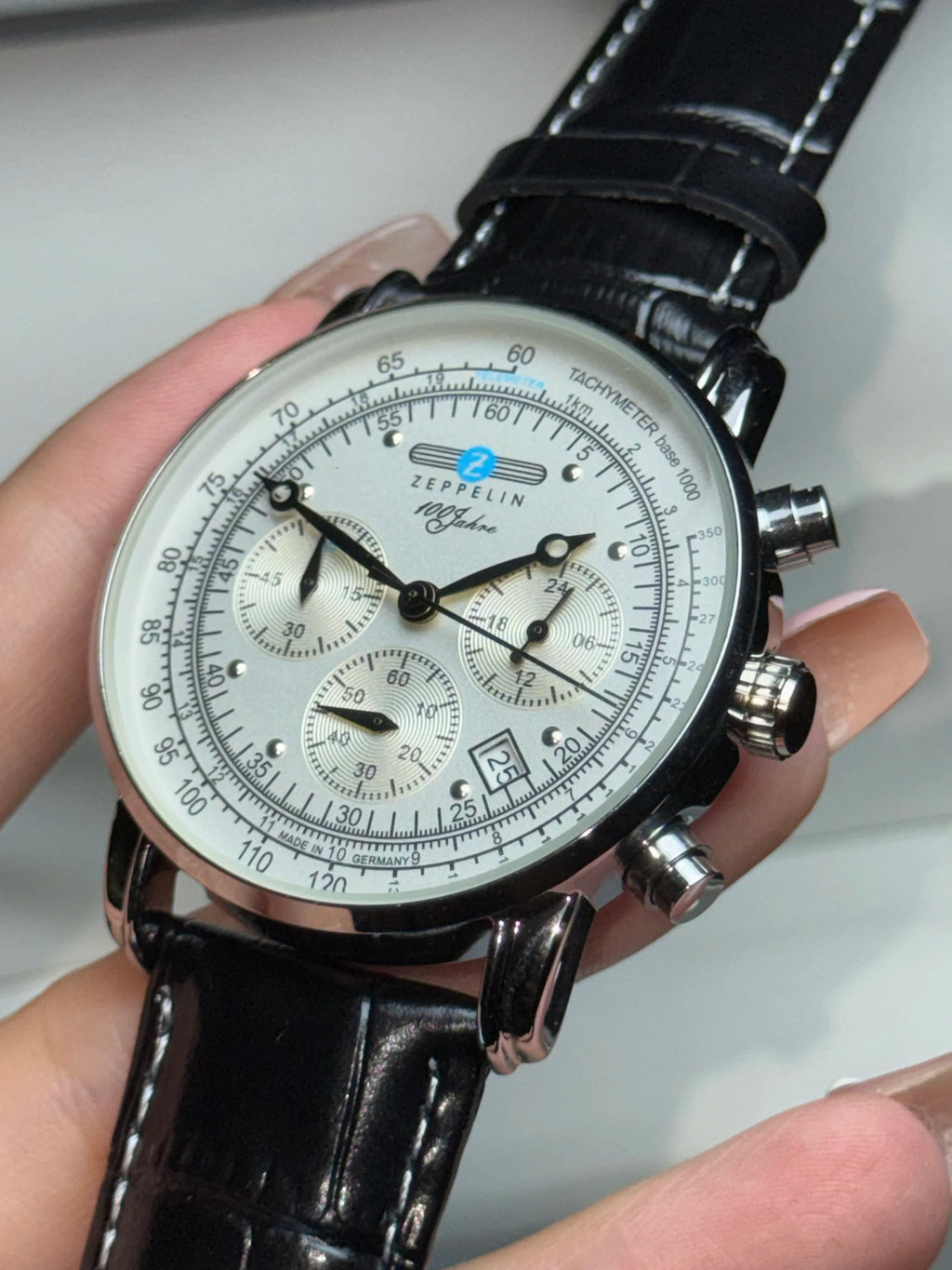 Automatyczny zegarek męski zeppelin airship – styl retro do biznesu i rekreacji